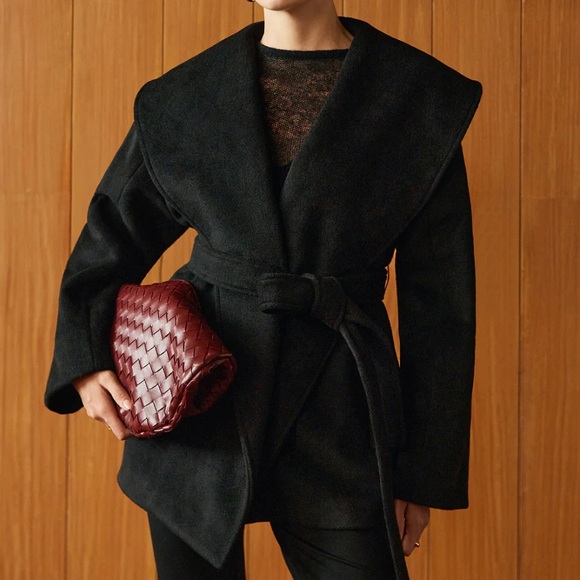 NEW Large Collar Belted Coat by Commense - Picture 2 of 9